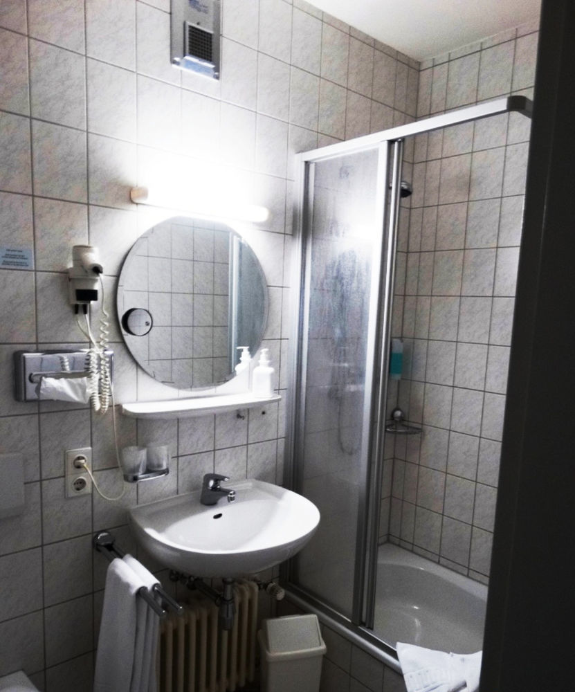 Hotel Villa Kipping Am Hauptbahnhof Dresden Ngoại thất bức ảnh