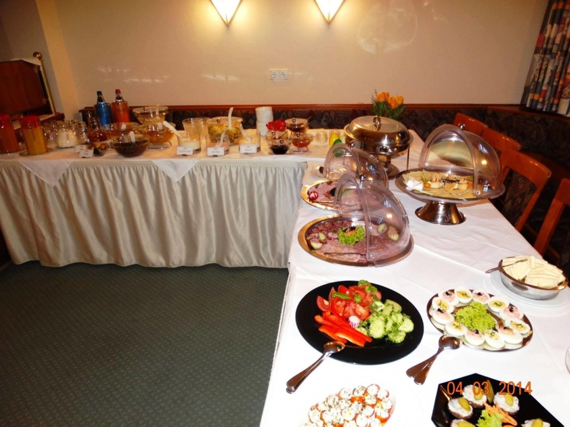 Hotel Villa Kipping Am Hauptbahnhof Dresden Ngoại thất bức ảnh